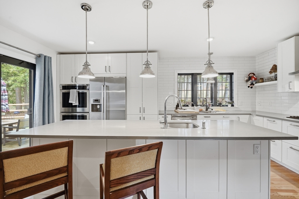 54 Huntington Road Hadley, MA 01035 - Photo 6 of 38