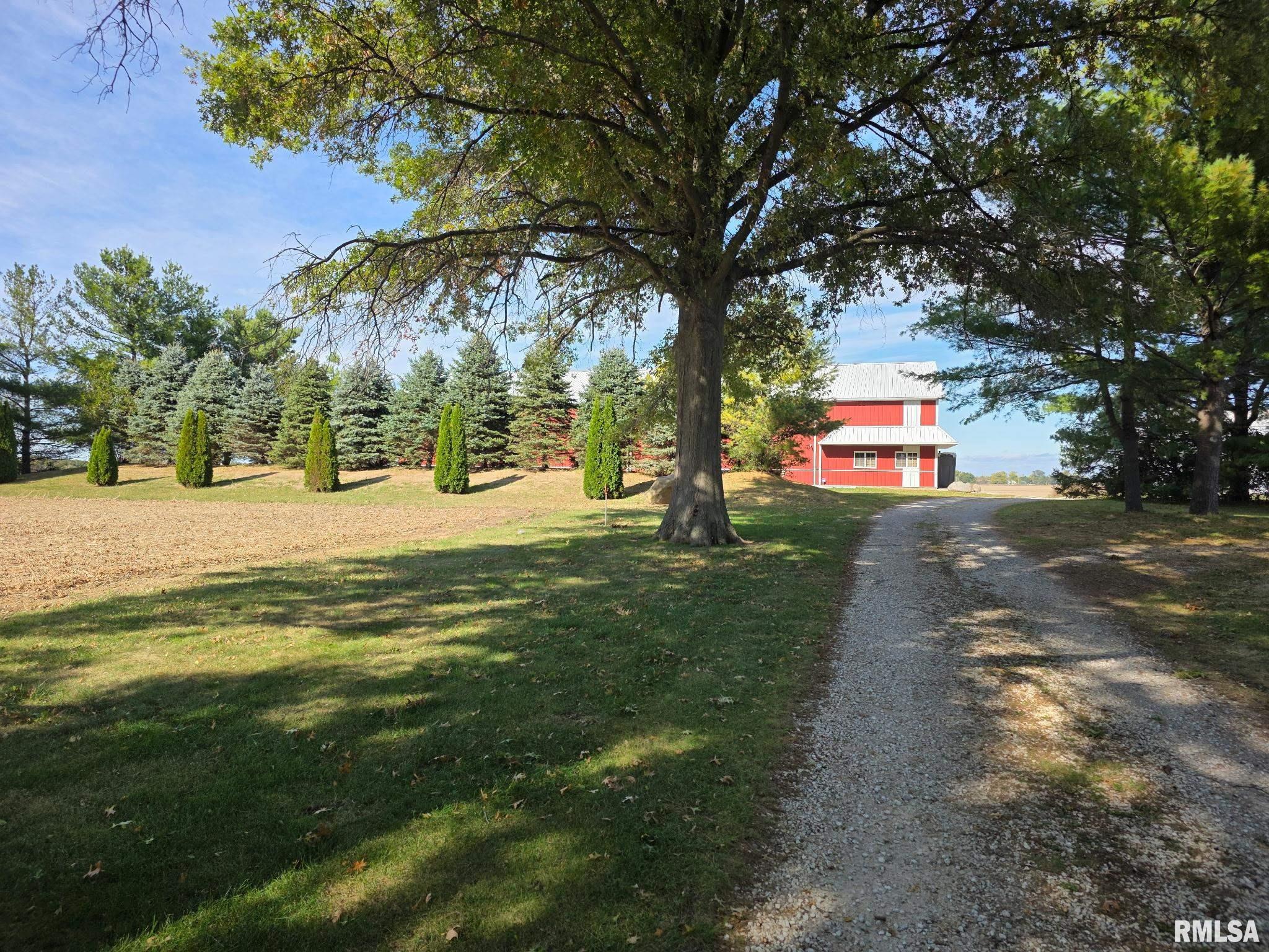 1139 East Guth Road Washington, IL 61571 - Photo 3 of 21