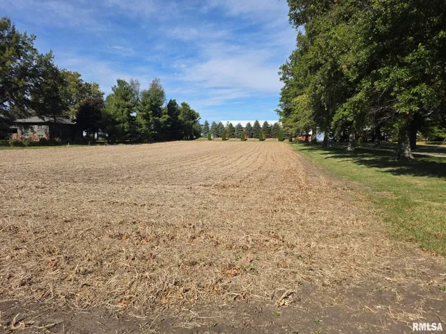 $379,900 | 1139 East Guth Road, Washington, IL 61571