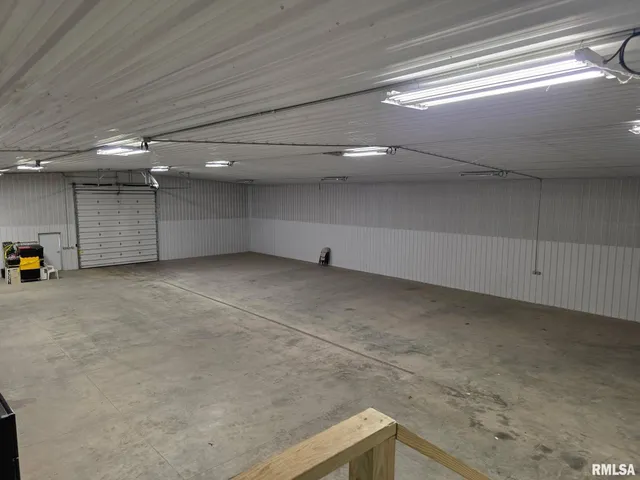 $379,900 | 1139 East Guth Road, Washington, IL 61571