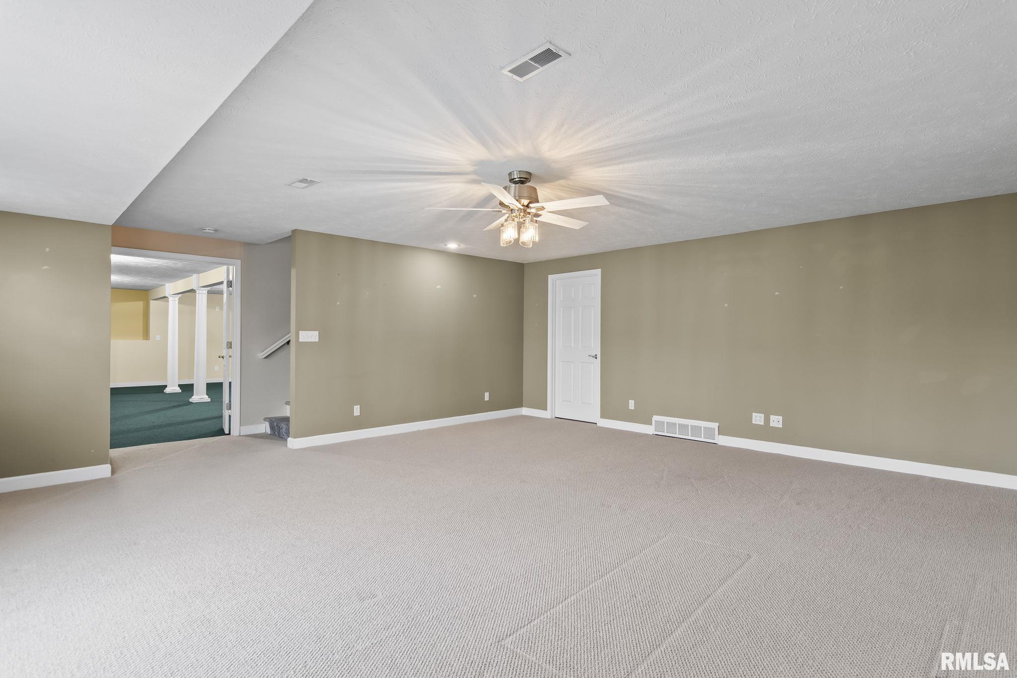 6600 Carlisle Bend Springfield, IL 62711 - Photo 35 of 47