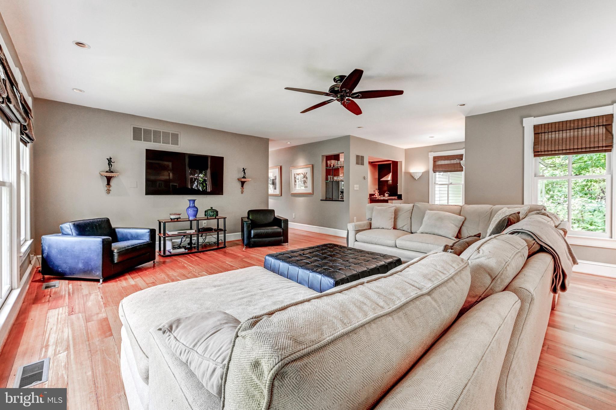 3552 Church Road Ellicott City, MD 21043 - Photo 21 of 73 Family Room