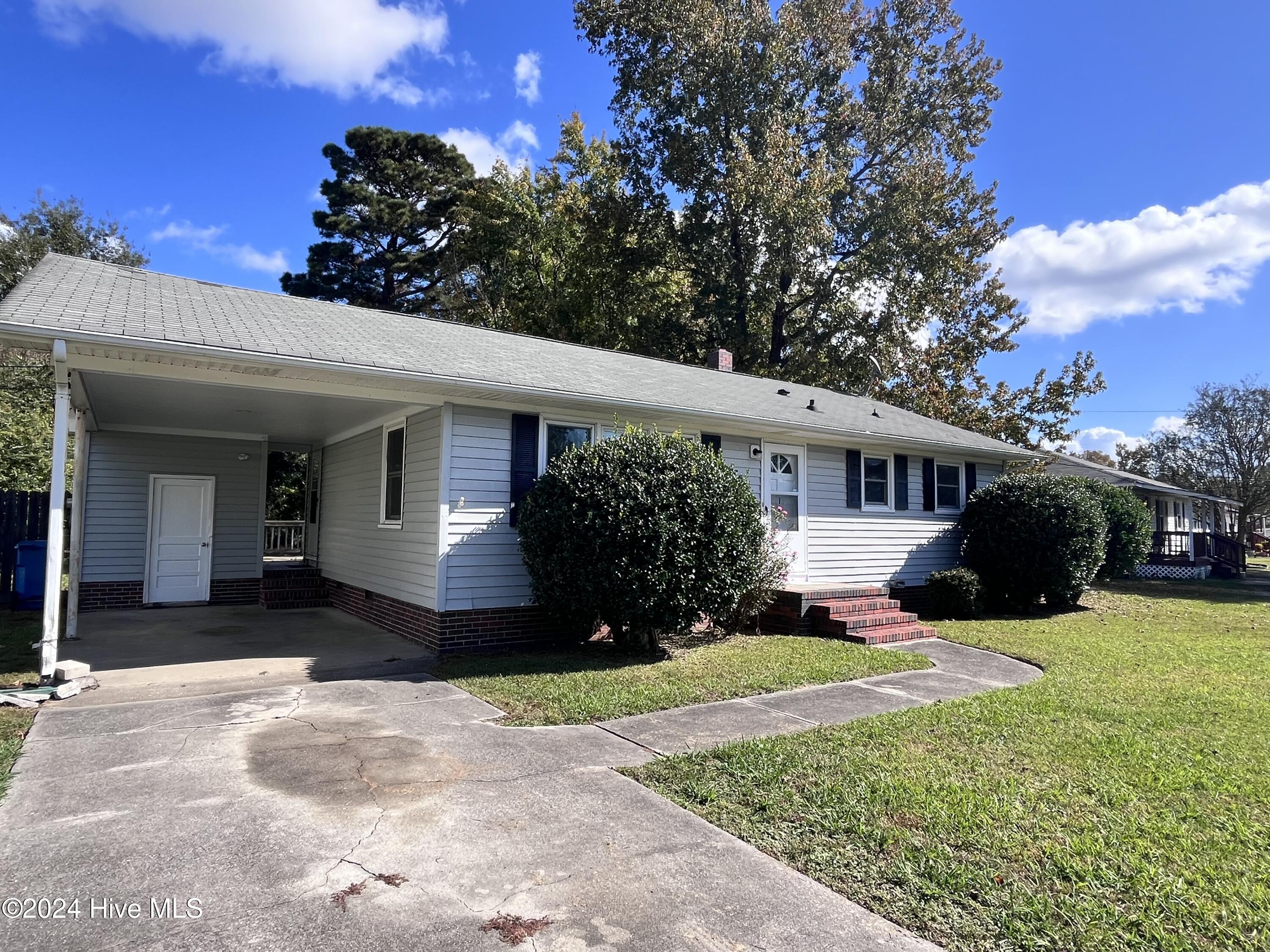 104 Cardinal Road Jacksonville, NC 28546 - Photo 2 of 23 IMG_8353