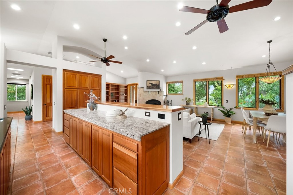 5982 Violeta Avenue Atascadero, CA 93422 - Photo 12 of 75