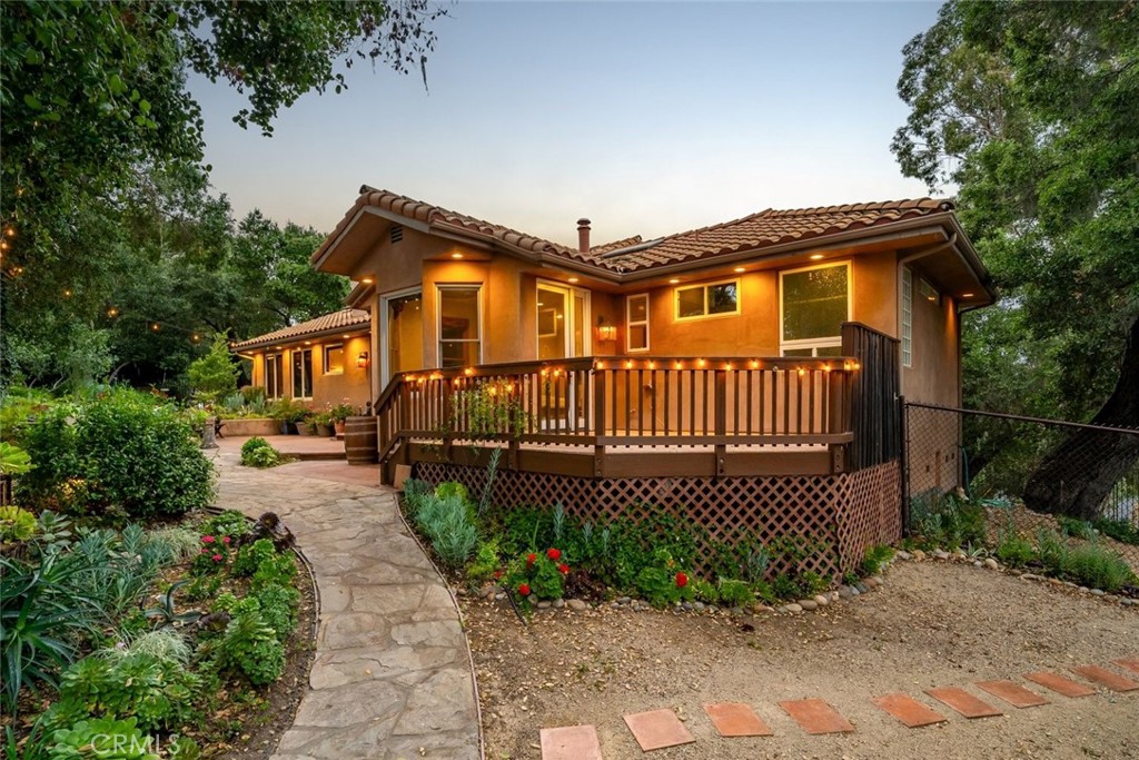 5982 Violeta Avenue Atascadero, CA 93422 - Photo 26 of 75 a front view of a house with garden