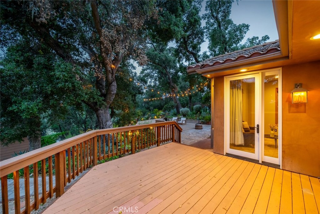 5982 Violeta Avenue Atascadero, CA 93422 - Photo 29 of 75 a view of a balcony with wooden floor