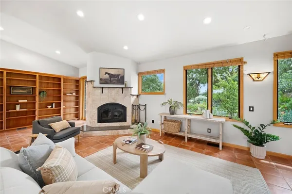 $1,199,000 | 5982 Violeta Avenue, Atascadero, CA 93422