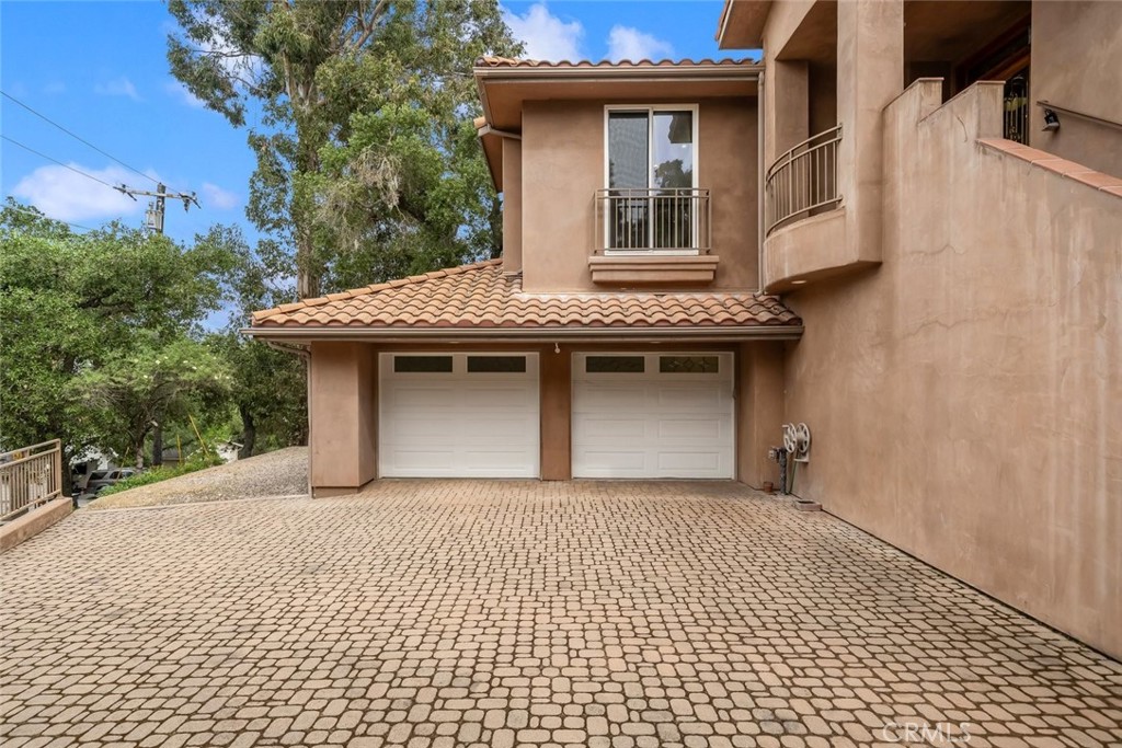 5982 Violeta Avenue Atascadero, CA 93422 - Photo 70 of 75 a house with a outdoor space