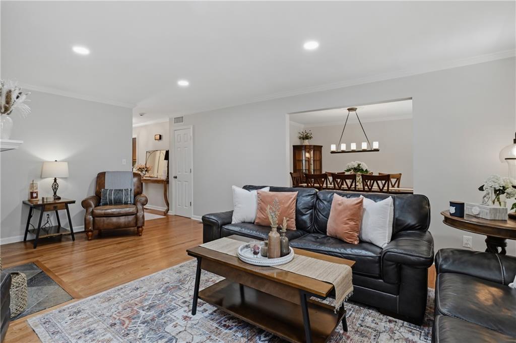 2947 Lavista Way Decatur, GA 30033 - Photo 16 of 52