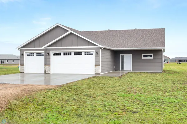 $399,000 | 216 Laverne Lane, Colfax, ND 58018