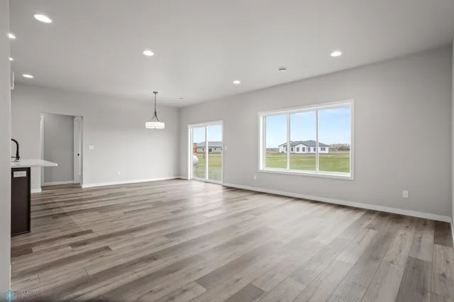 $415,000 | 216 Laverne Lane, Colfax, ND 58018