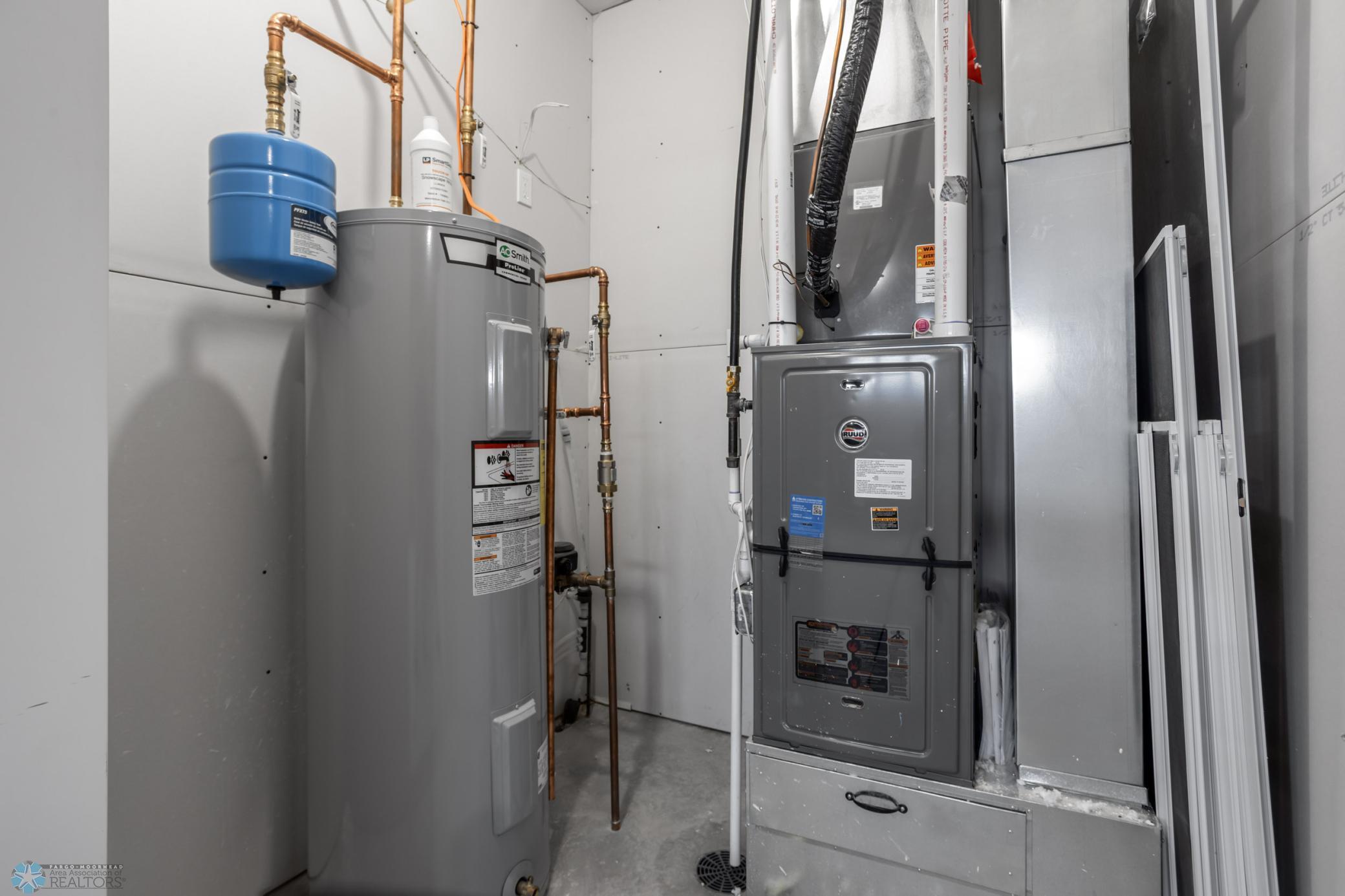 216 Laverne Lane Colfax, ND 58018 - Photo 31 of 35