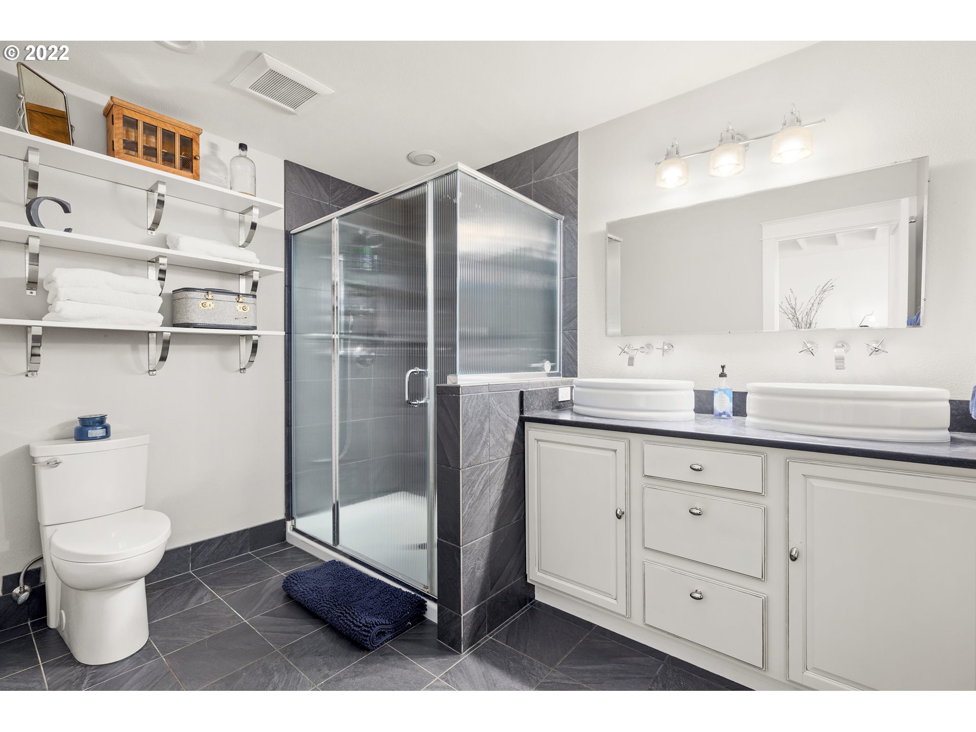 5175 Firwood Road Lake Oswego, OR 97035 - Photo 16 of 31 Gallery Image 16