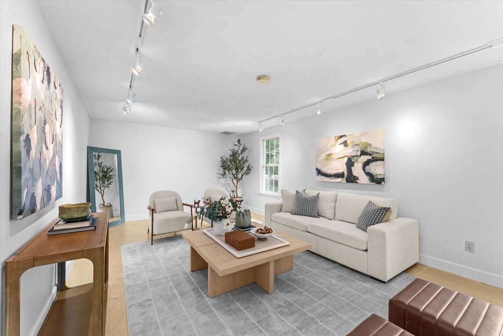6 Phillips Road Sudbury, MA 01776 - Photo 7 of 42 Gallery Image 7