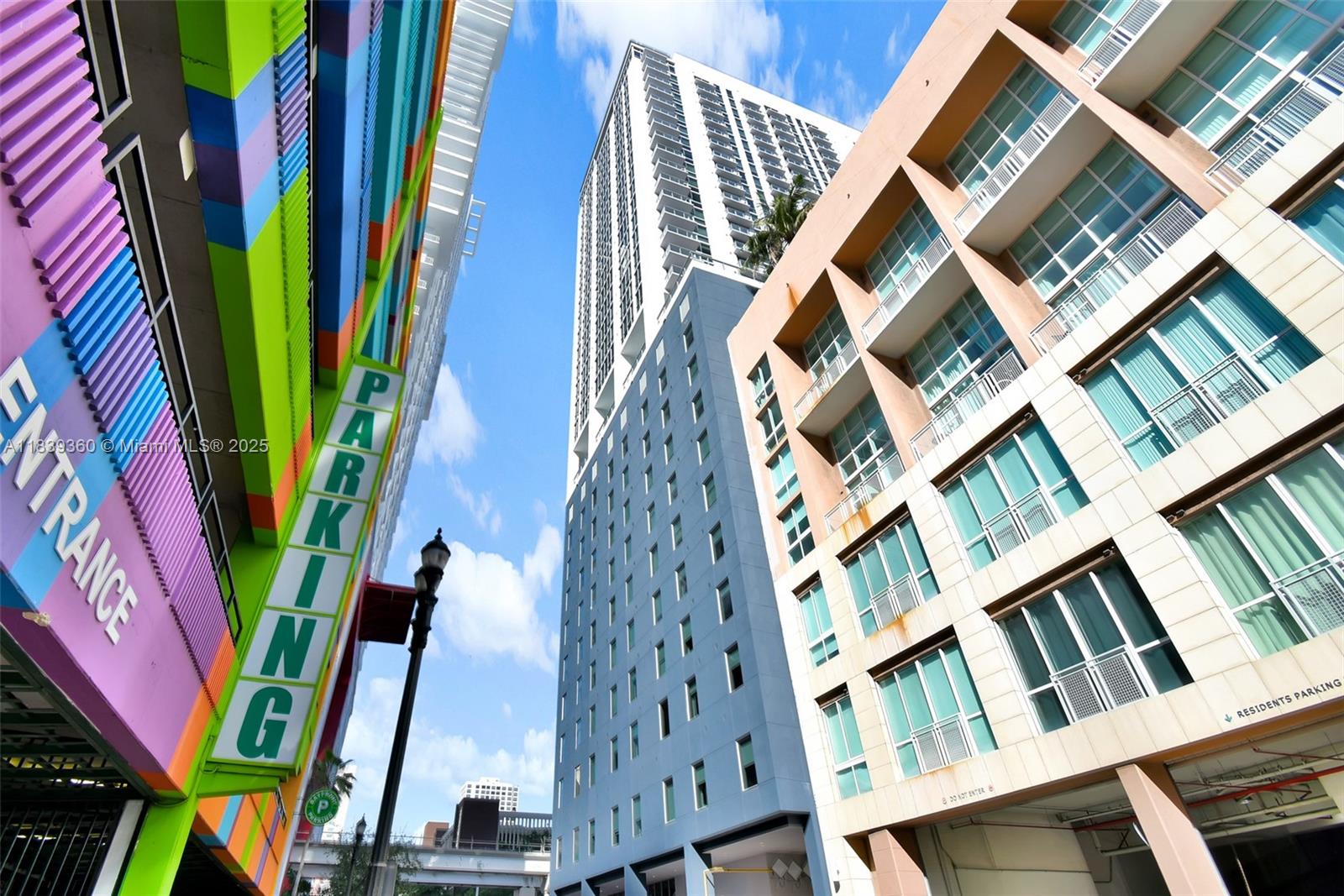 227 Northeast 2nd Street, Unit 2000 Miami, FL 33132 - Photo 30 of 44