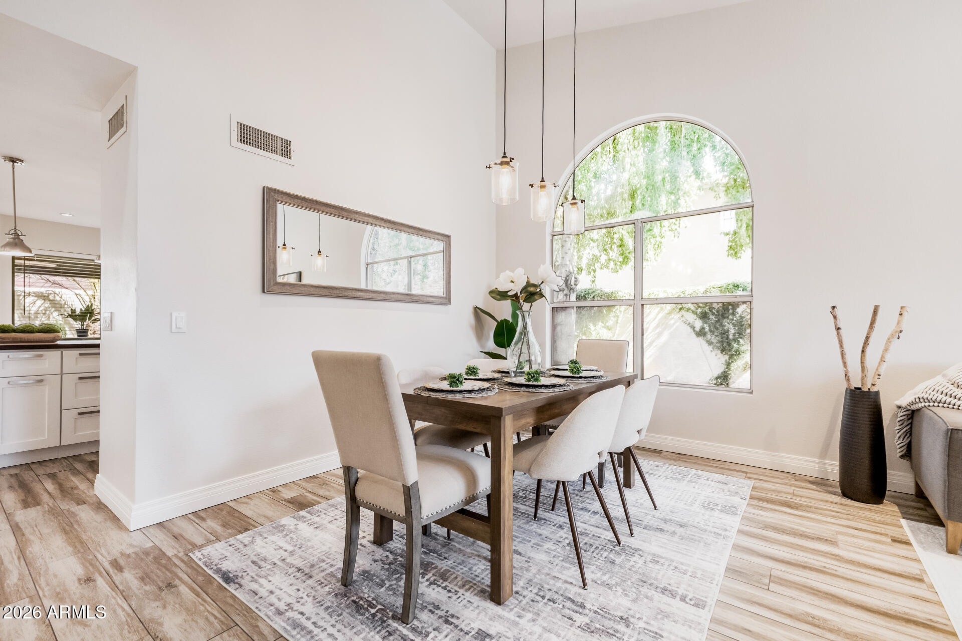 3550 East Utopia Road Phoenix, AZ 85050 - Photo 5 of 32 Dining Area