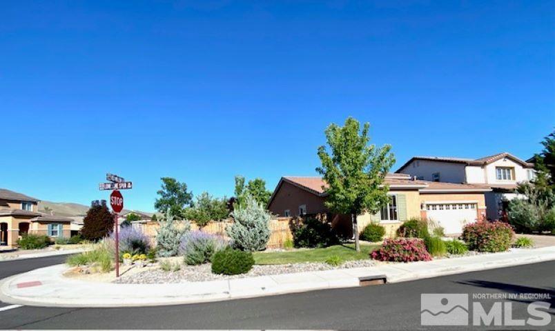 2090 Lonesome Reno, NV 89521 - Photo 3 of 33 Photo 3