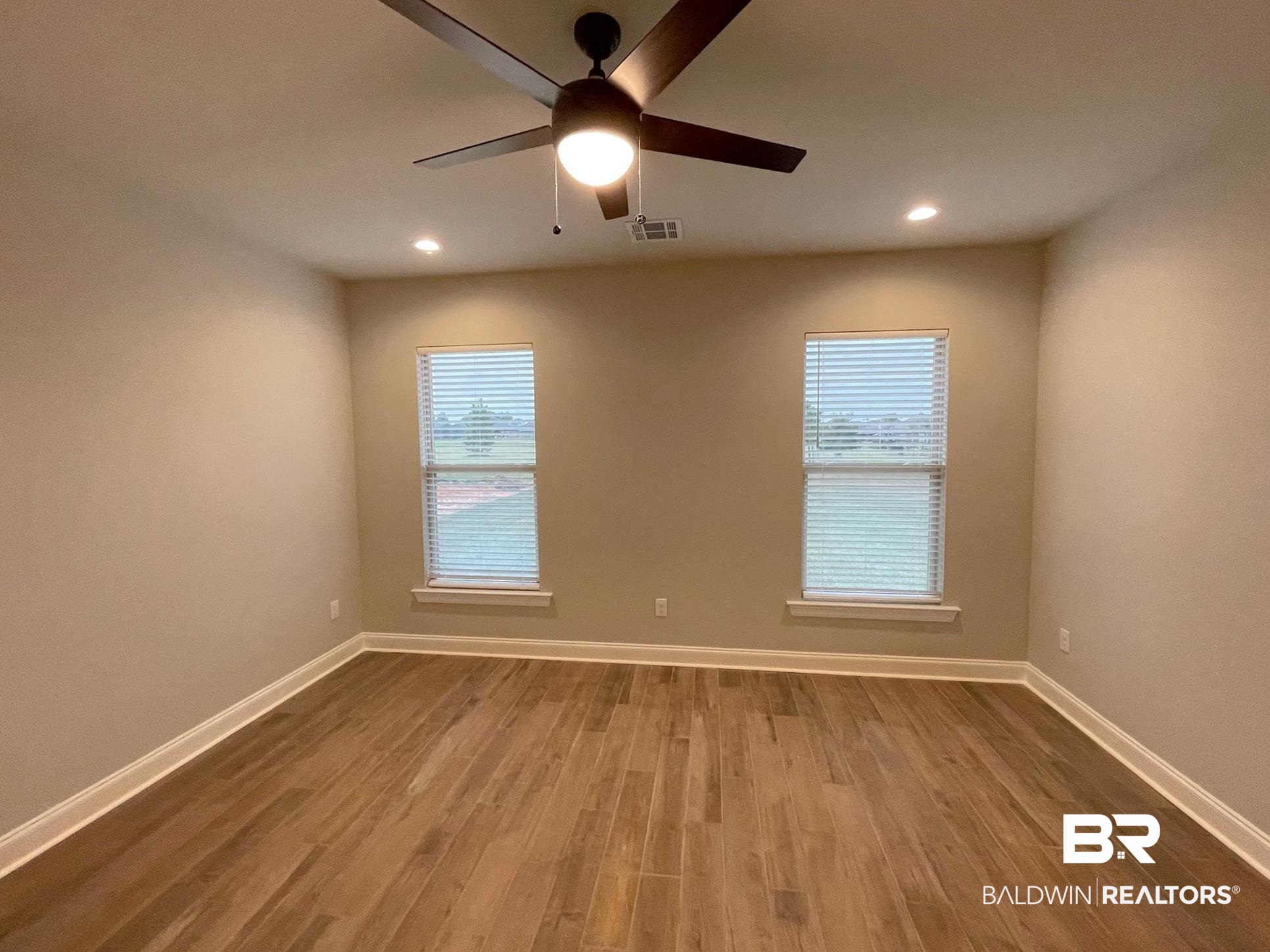 9882 Chipper Lane Foley, AL 36535 - Photo 4 of 11