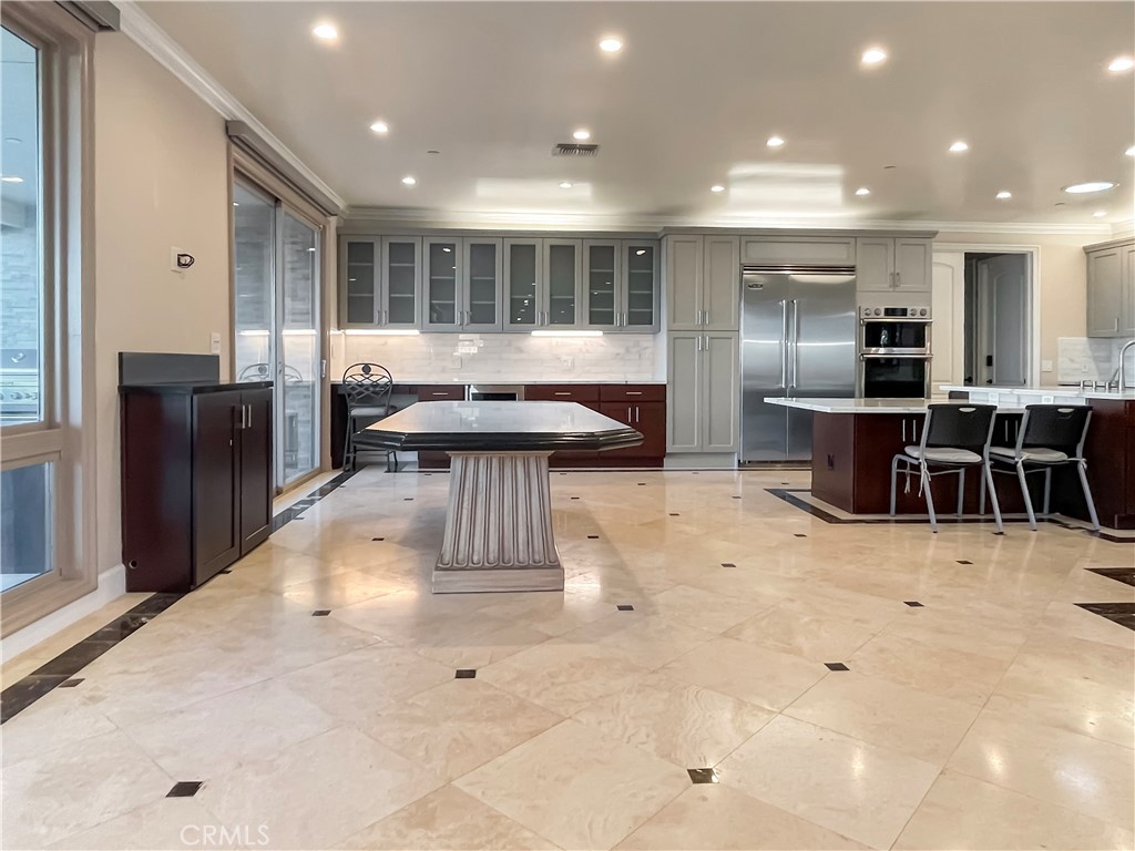 2 Stallion Road Rancho Palos Verdes, CA 90275 - Photo 7 of 46
