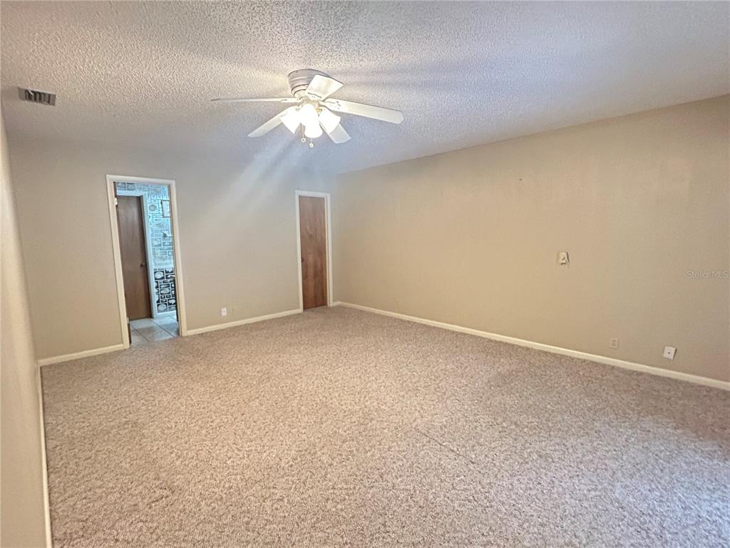 318 Greenfield Road Winter Haven, FL 33884 - Photo 10 of 33