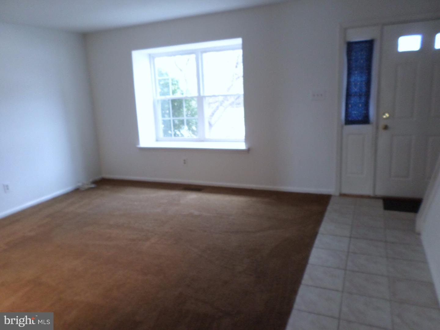 1032 Rafter Road Norristown, PA 19403 - Photo 4 of 21 Living Room