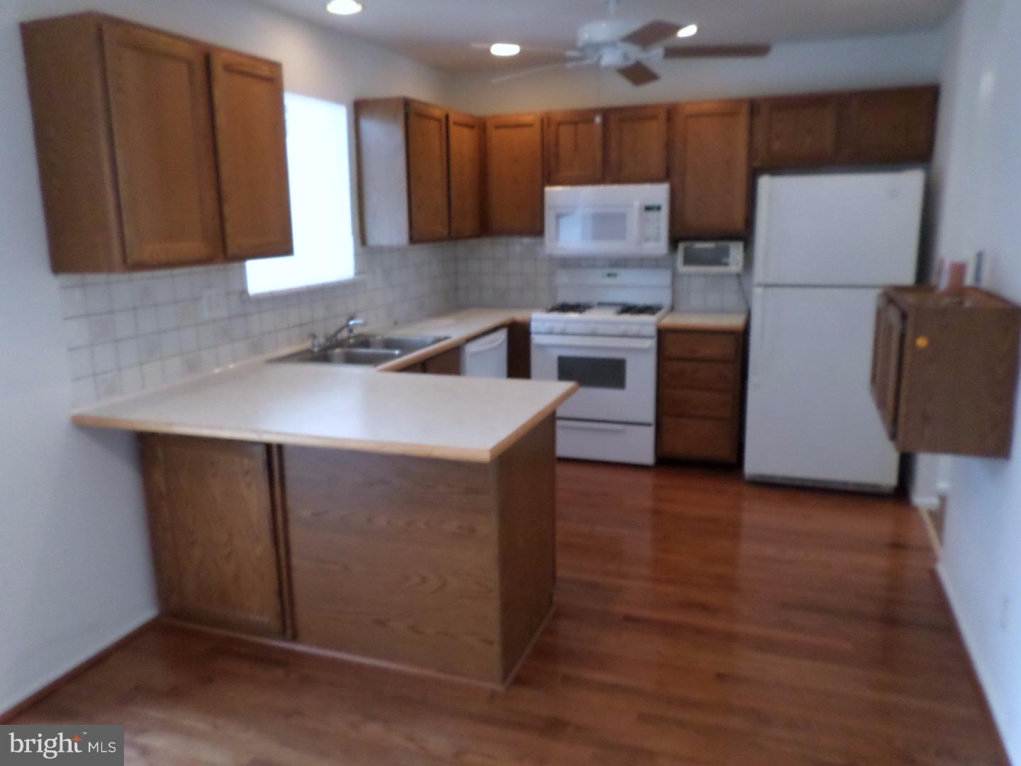 1032 Rafter Road Norristown, PA 19403 - Photo 5 of 21 Kitchen