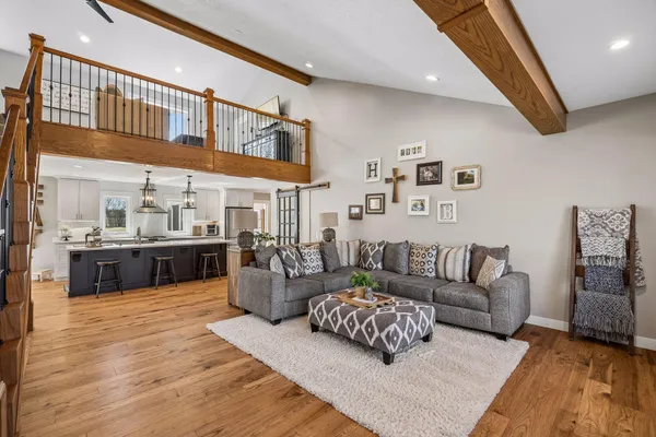$1,025,000 | 7421 Gensmer Circle, Prior Lake, MN 55372