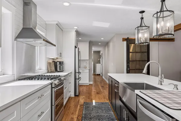 $1,025,000 | 7421 Gensmer Circle, Prior Lake, MN 55372