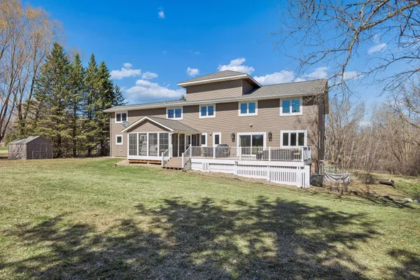 $1,025,000 | 7421 Gensmer Circle, Prior Lake, MN 55372