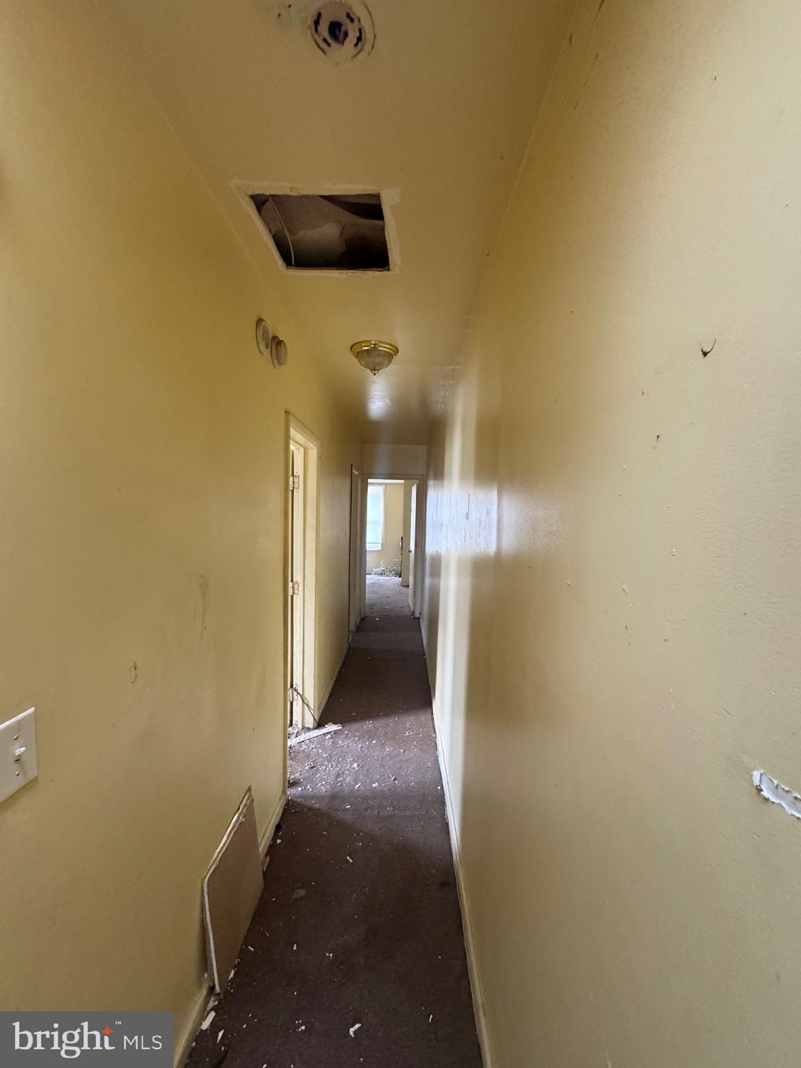 1908 Federal Street Baltimore, MD 21213 - Photo 4 of 18 a view of a hallway