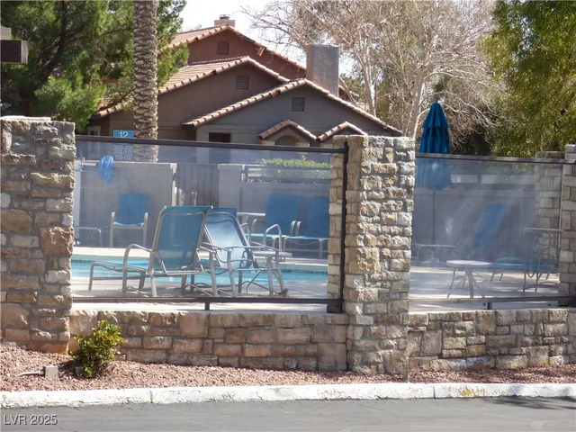 $1,275 | 2750 South Durango Drive, Unit 2026, Las Vegas, NV 89117