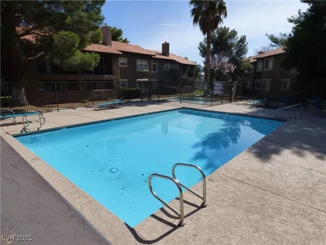 $1,275 | 2750 South Durango Drive, Unit 2026, Las Vegas, NV 89117