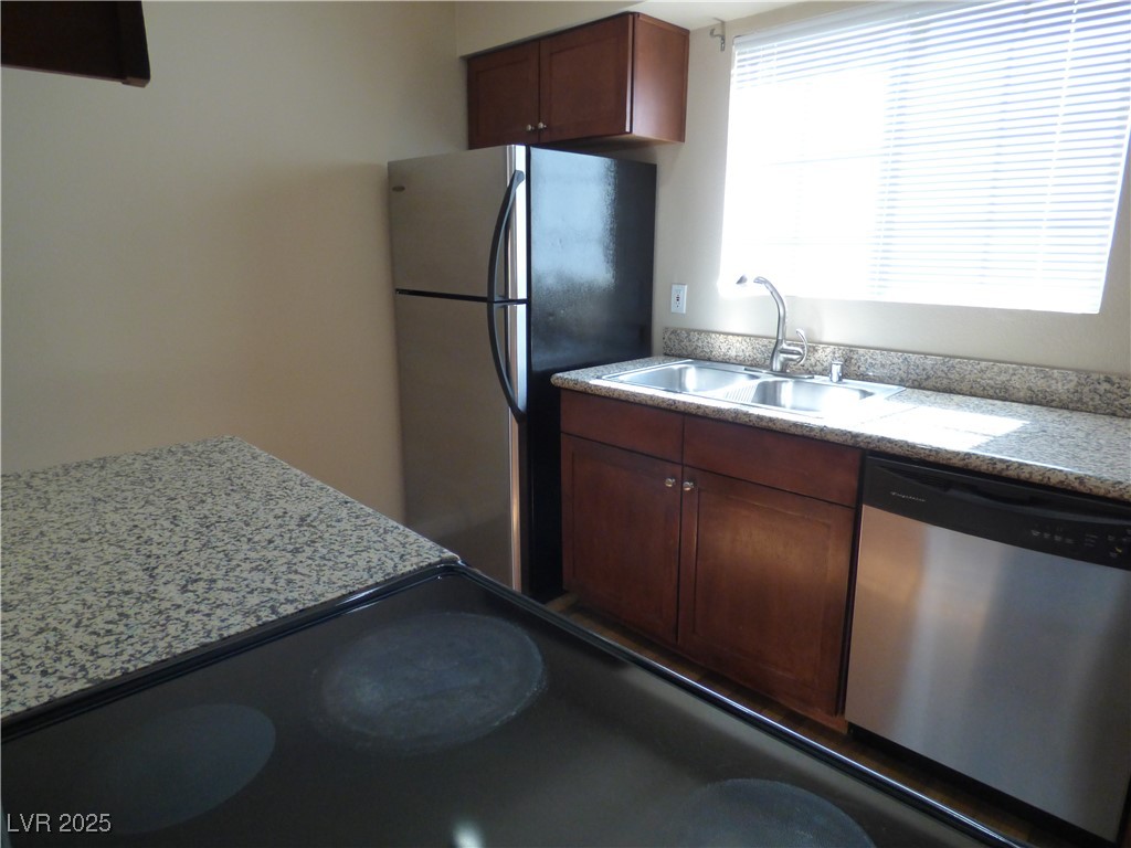 2750 South Durango Drive, Unit 2026 Las Vegas, NV 89117 - Photo 4 of 16