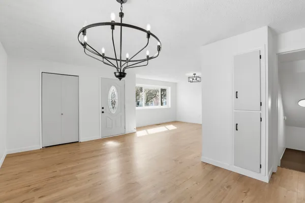 $325,000 | 1418 West Euclid Avenue, Spokane, WA 99205