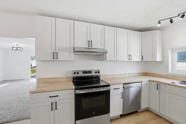 $325,000 | 1418 West Euclid Avenue, Spokane, WA 99205