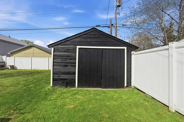 $325,000 | 1418 West Euclid Avenue, Spokane, WA 99205