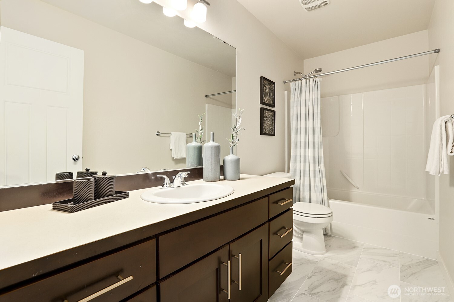 16927 35th Drive Southeast Bothell, WA 98012 - Photo 26 of 37