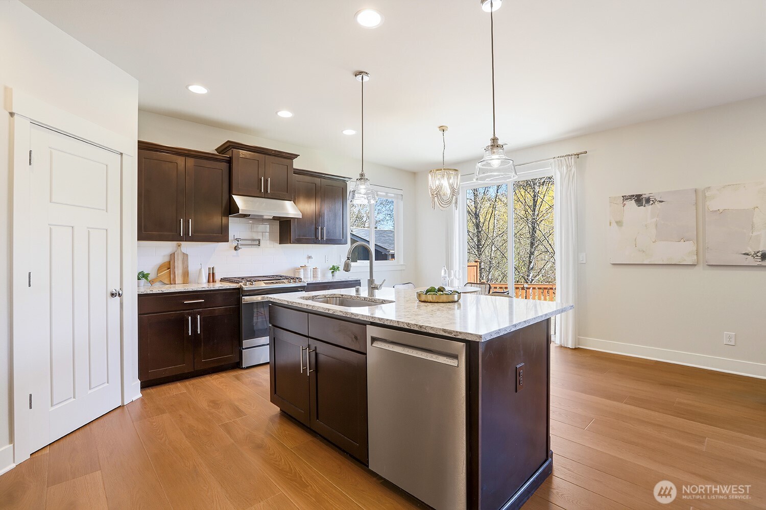 16927 35th Drive Southeast Bothell, WA 98012 - Photo 9 of 37