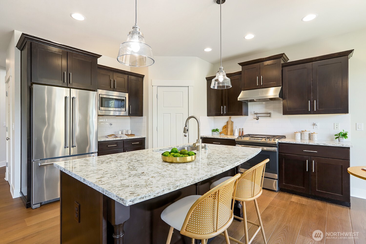 16927 35th Drive Southeast Bothell, WA 98012 - Photo 10 of 37