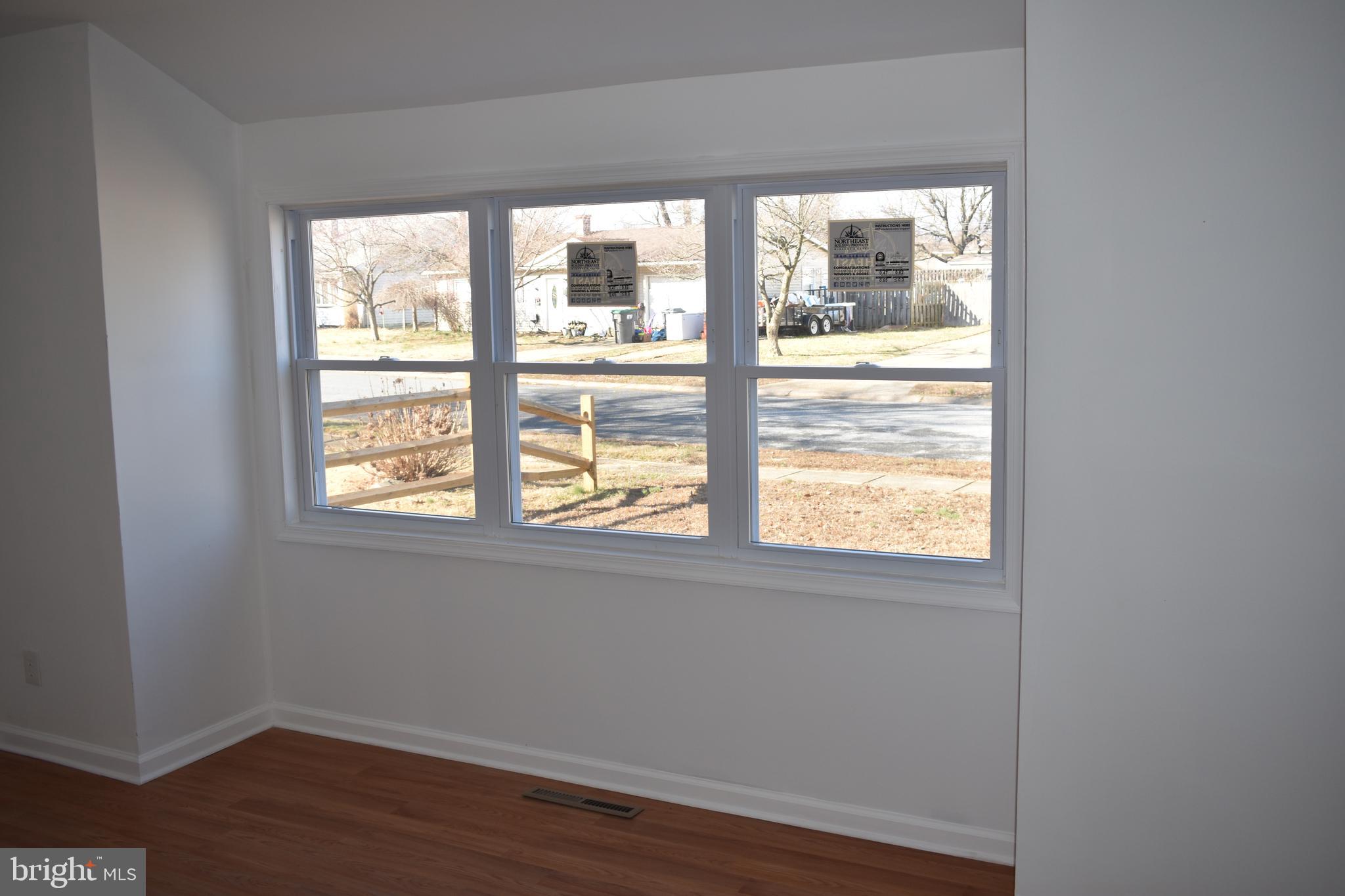 113 Anderson Road Newark, DE 19713 - Photo 13 of 22 Living Room