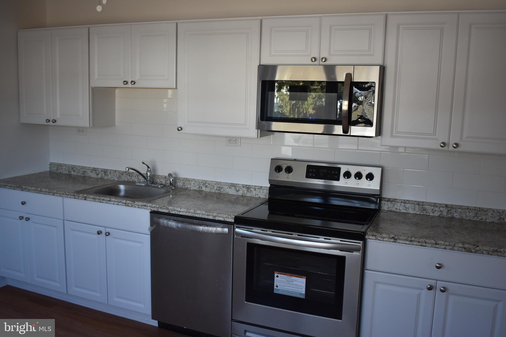 113 Anderson Road Newark, DE 19713 - Photo 10 of 22 Kitchen