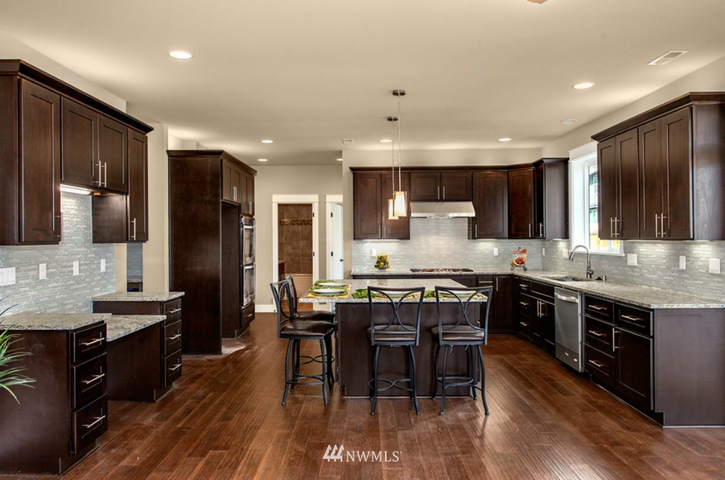 2121 242nd Street Southwest Bothell, WA 98021 - Photo 4 of 17