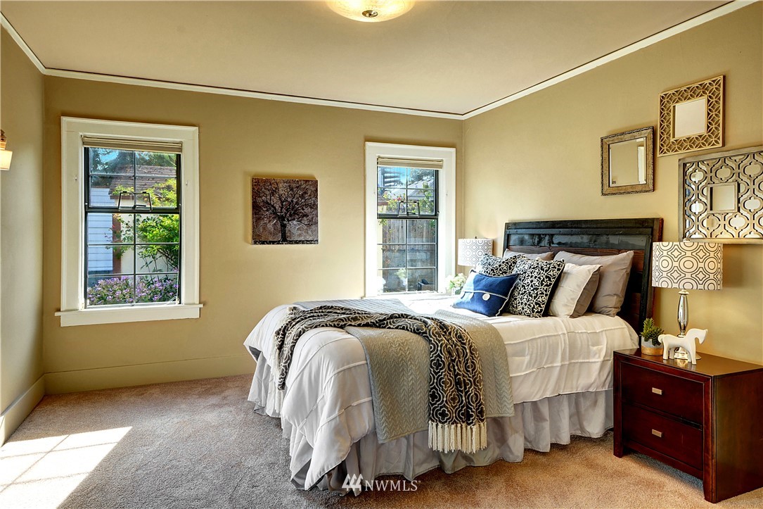 6014 South Carver Street Seattle, WA 98118 - Photo 12 of 25