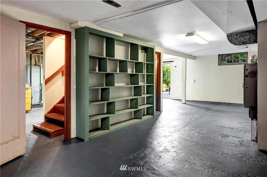 6014 South Carver Street Seattle, WA 98118 - Photo 17 of 25