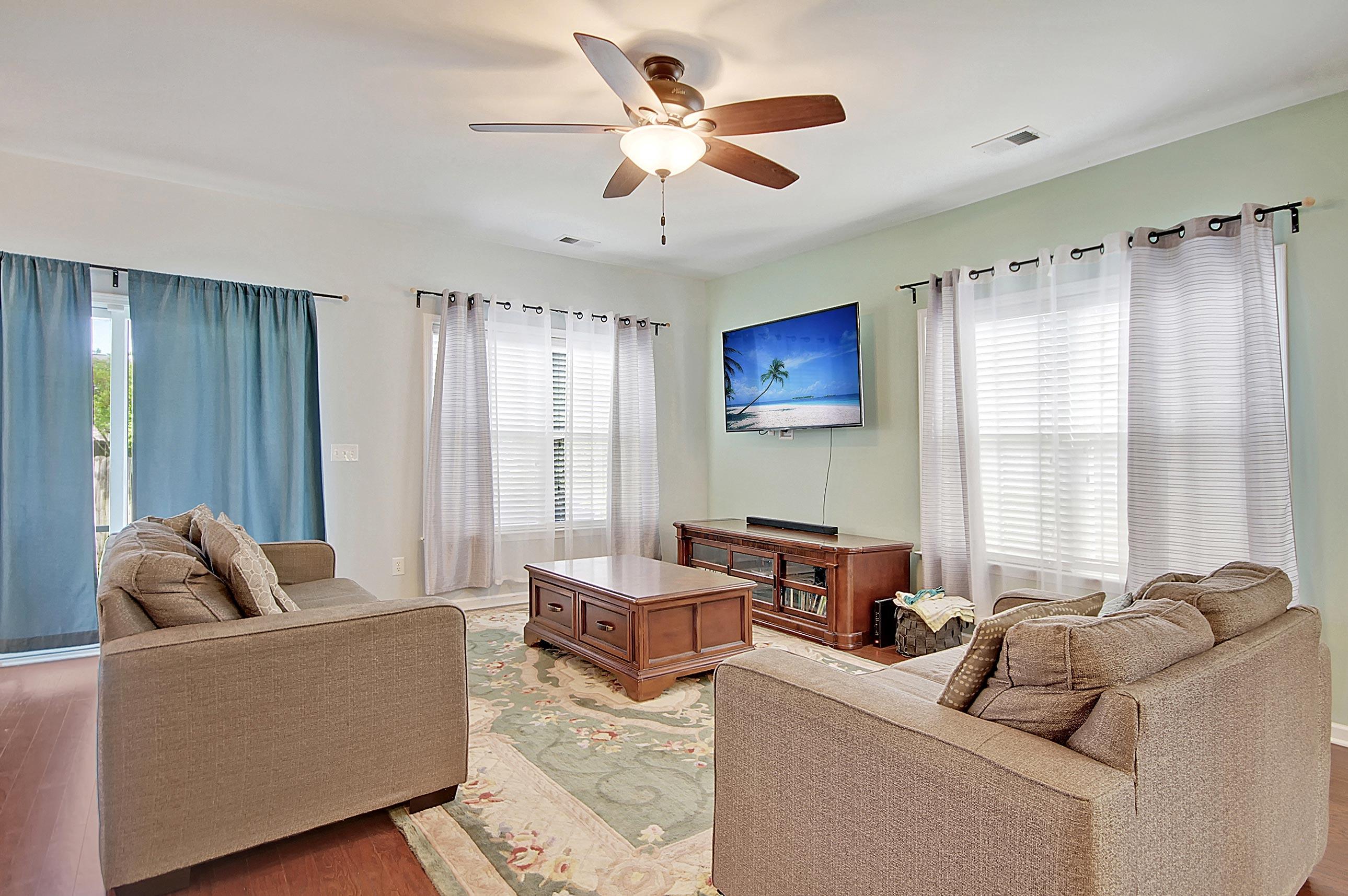 328 Drayton Pl Drive Moncks Corner, SC 29461 - Photo 8 of 38 CREM_328 Drayton Place_015