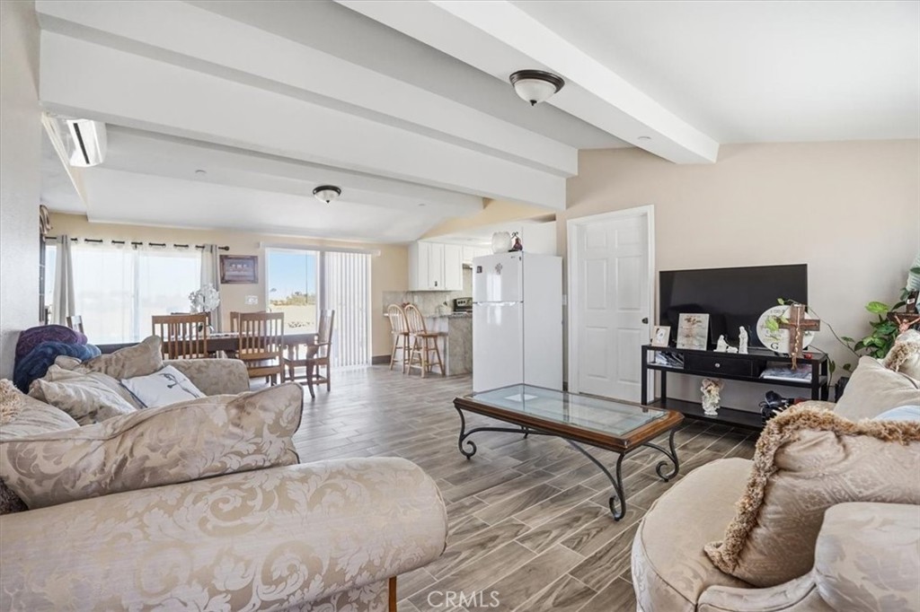 12601 Nandina Road Phelan, CA 92371 - Photo 17 of 37