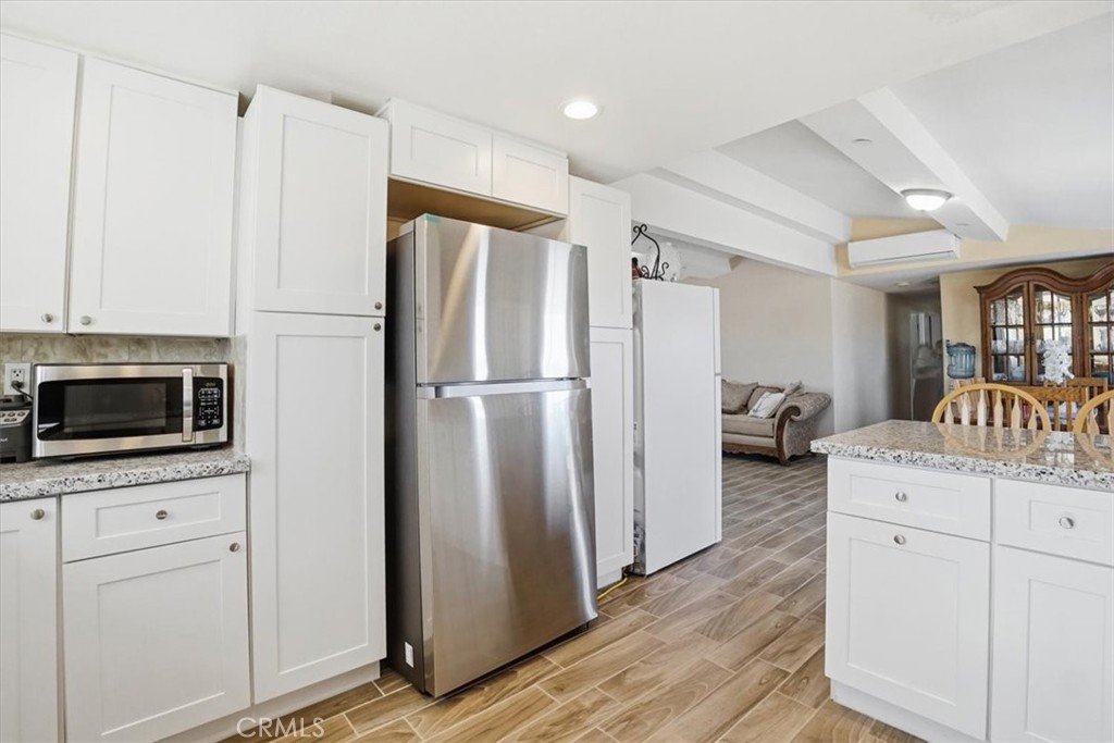 12601 Nandina Road Phelan, CA 92371 - Photo 21 of 37