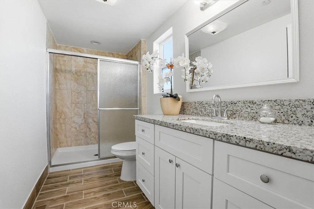 12601 Nandina Road Phelan, CA 92371 - Photo 26 of 37 master bathroom