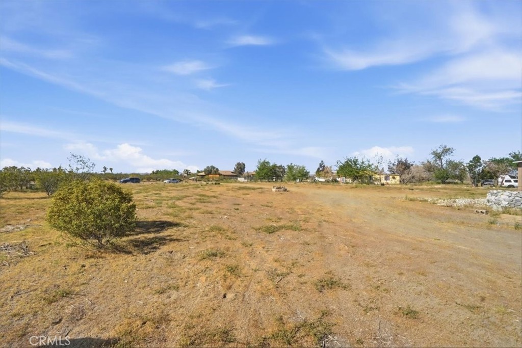 12601 Nandina Road Phelan, CA 92371 - Photo 33 of 37