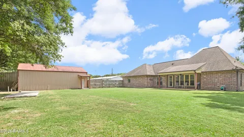 $385,000 | 1049 Honey Comb Drive, Cade, LA 70582